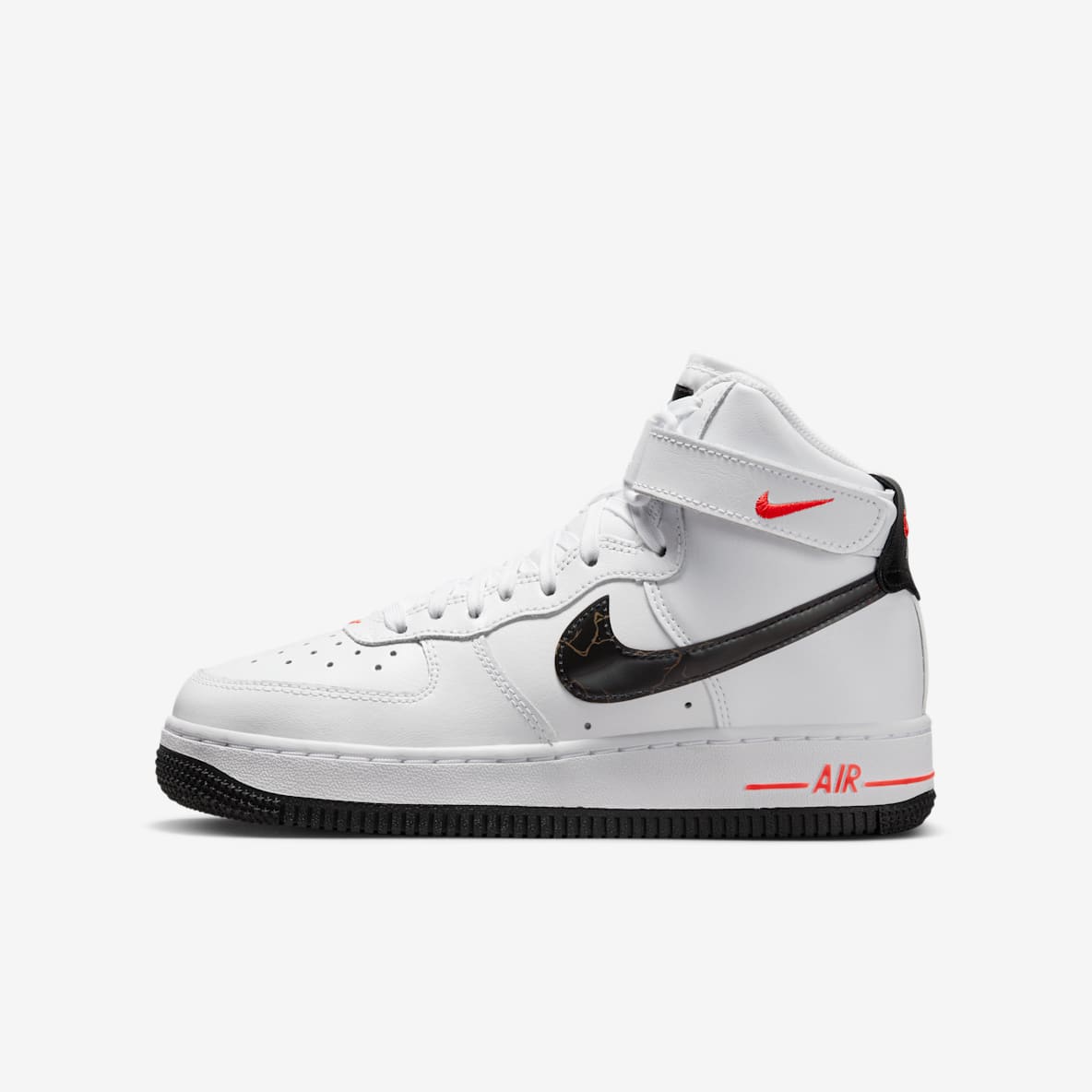 White Air Force 1 High Top Shoes. Nike.com